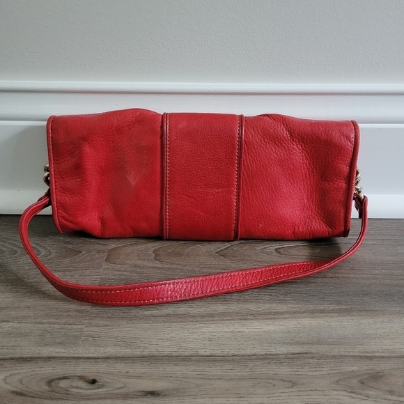 Liz Clairbone Red Leather Bag - Picture 2 of 5